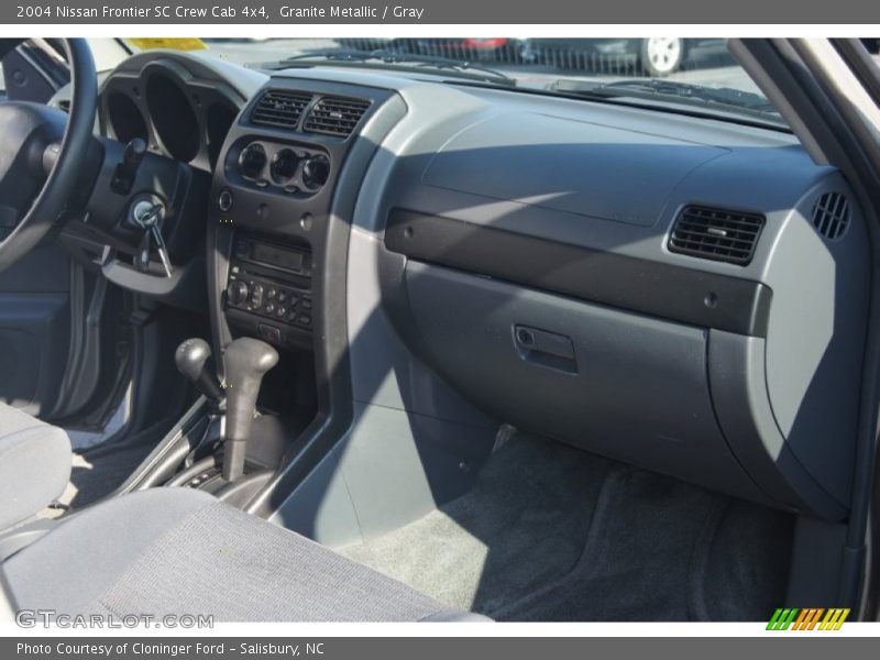 Granite Metallic / Gray 2004 Nissan Frontier SC Crew Cab 4x4