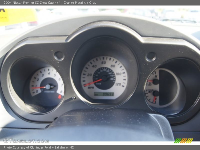  2004 Frontier SC Crew Cab 4x4 SC Crew Cab 4x4 Gauges