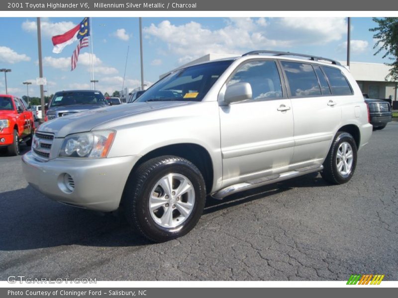 Millennium Silver Metallic / Charcoal 2001 Toyota Highlander V6