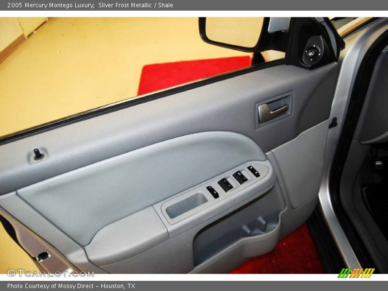 Silver Frost Metallic / Shale 2005 Mercury Montego Luxury
