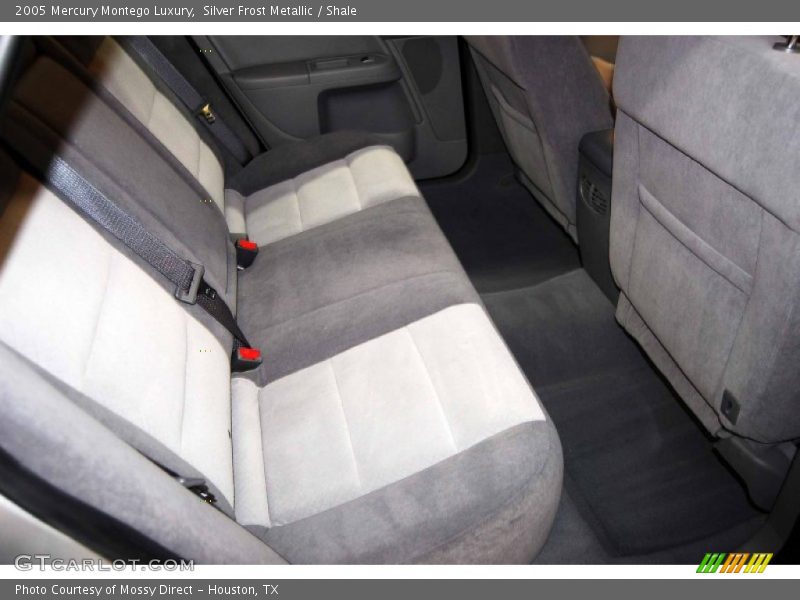 Silver Frost Metallic / Shale 2005 Mercury Montego Luxury