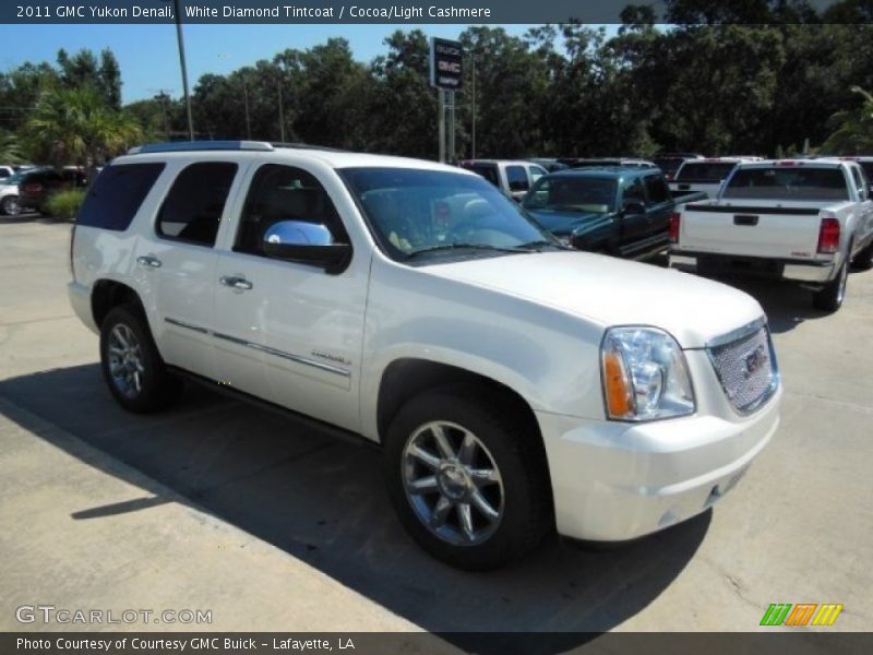 White Diamond Tintcoat / Cocoa/Light Cashmere 2011 GMC Yukon Denali