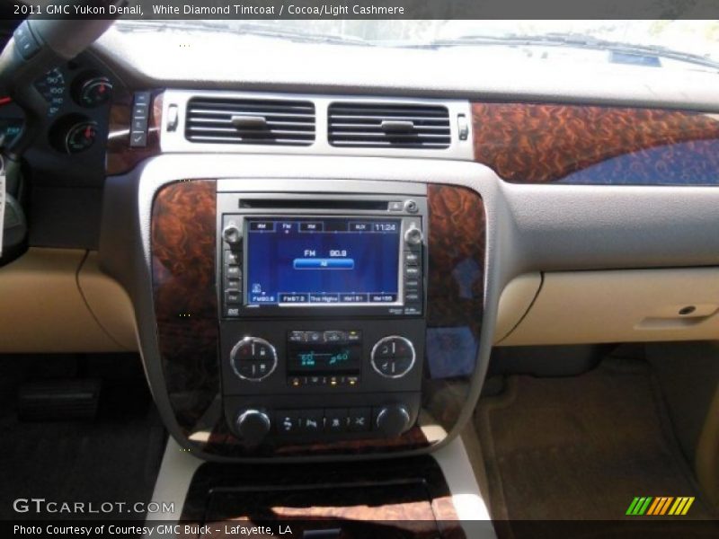 White Diamond Tintcoat / Cocoa/Light Cashmere 2011 GMC Yukon Denali