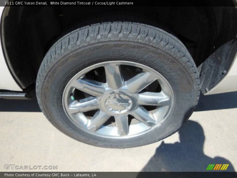White Diamond Tintcoat / Cocoa/Light Cashmere 2011 GMC Yukon Denali