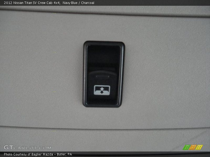 Navy Blue / Charcoal 2012 Nissan Titan SV Crew Cab 4x4