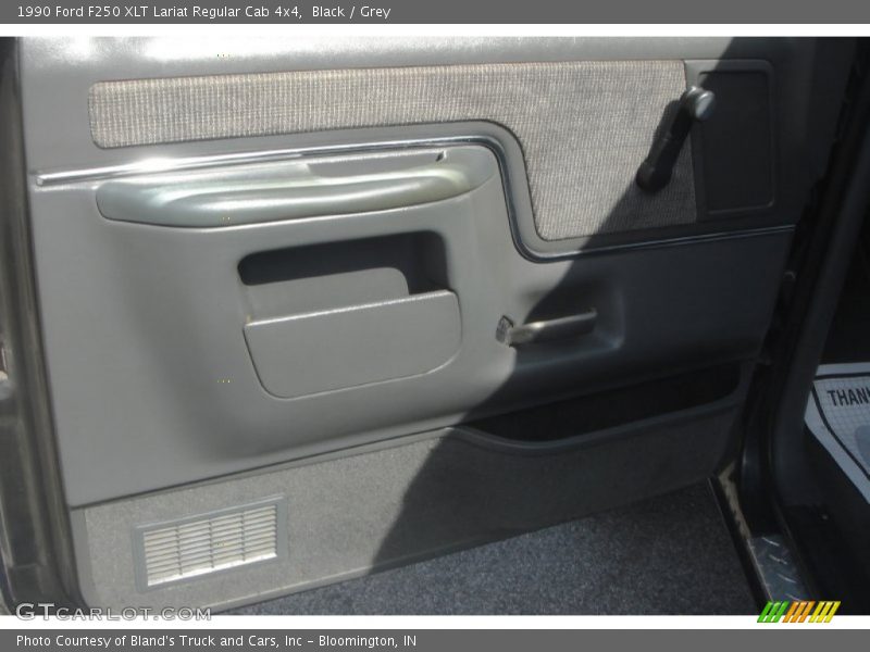 Black / Grey 1990 Ford F250 XLT Lariat Regular Cab 4x4