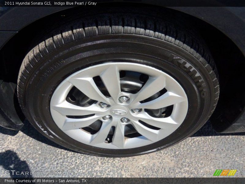 Indigo Blue Pearl / Gray 2011 Hyundai Sonata GLS