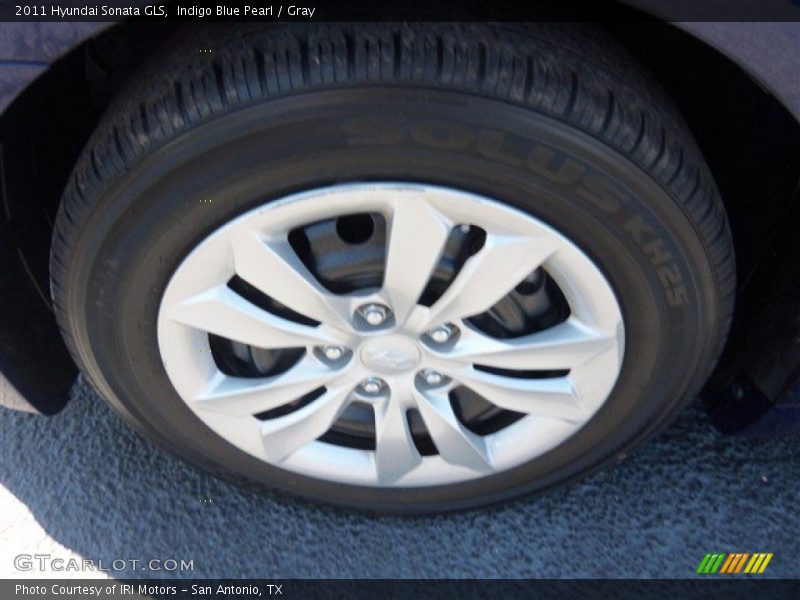 Indigo Blue Pearl / Gray 2011 Hyundai Sonata GLS