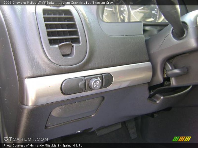 Medium Gray Metallic / Titanium Gray 2006 Chevrolet Malibu LT V6 Sedan