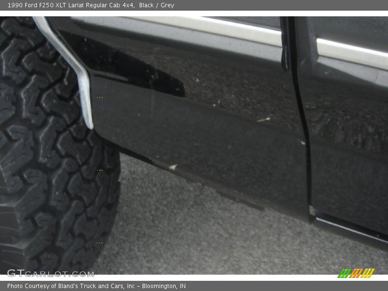 Black / Grey 1990 Ford F250 XLT Lariat Regular Cab 4x4