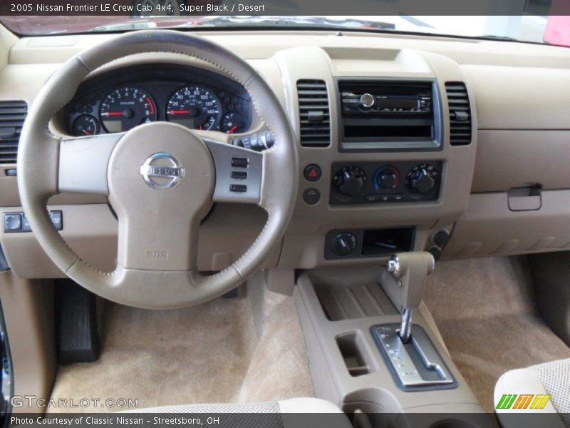 Super Black / Desert 2005 Nissan Frontier LE Crew Cab 4x4