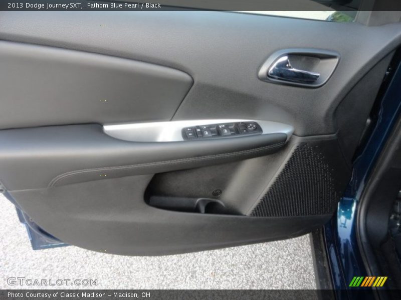 Fathom Blue Pearl / Black 2013 Dodge Journey SXT
