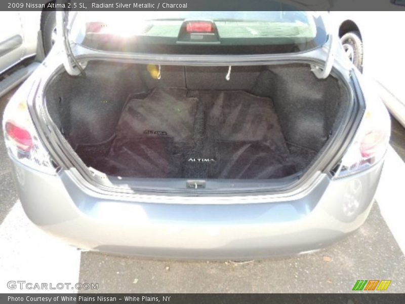 Radiant Silver Metallic / Charcoal 2009 Nissan Altima 2.5 SL