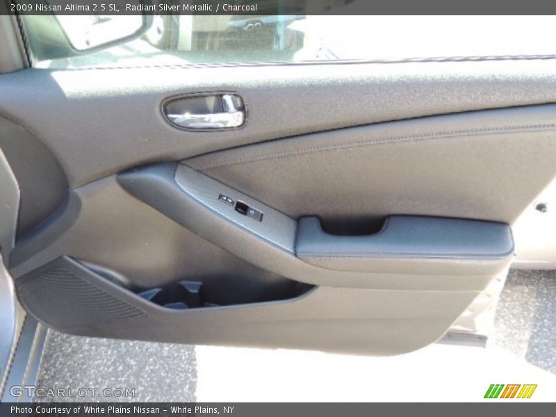 Radiant Silver Metallic / Charcoal 2009 Nissan Altima 2.5 SL