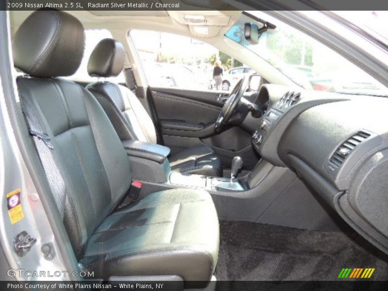 Radiant Silver Metallic / Charcoal 2009 Nissan Altima 2.5 SL
