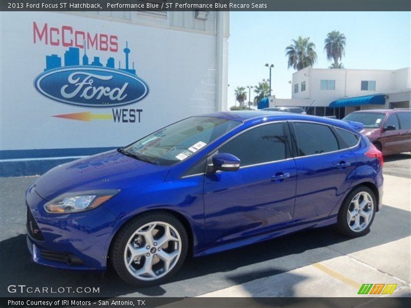 Performance Blue / ST Performance Blue Recaro Seats 2013 Ford Focus ST Hatchback