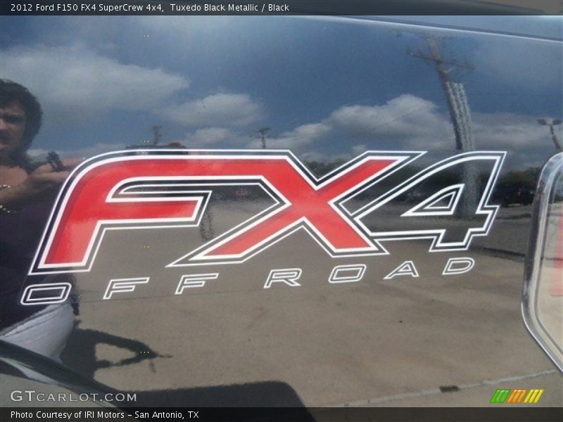 Tuxedo Black Metallic / Black 2012 Ford F150 FX4 SuperCrew 4x4