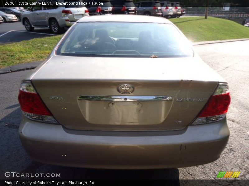 Desert Sand Mica / Taupe 2006 Toyota Camry LE V6