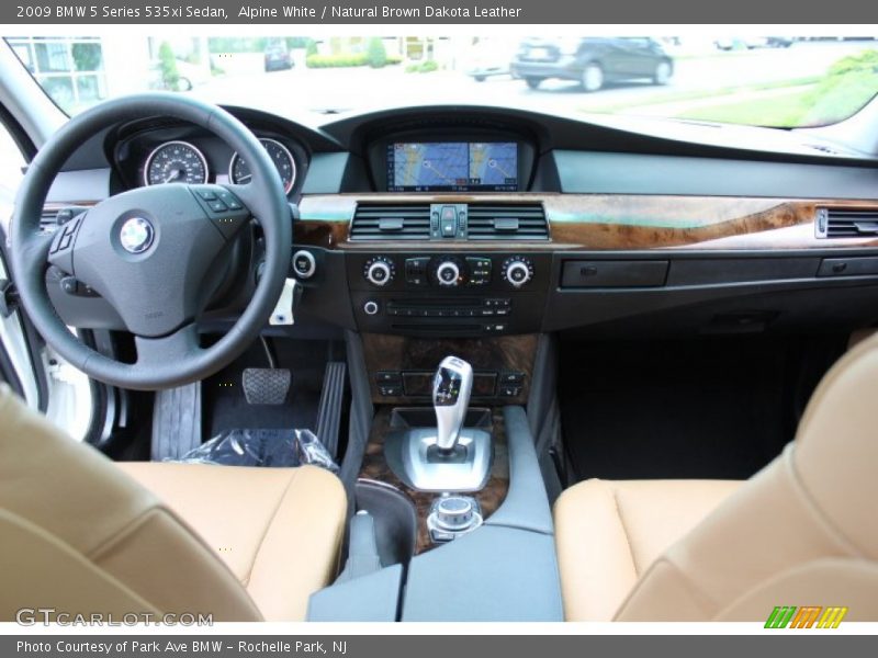 Alpine White / Natural Brown Dakota Leather 2009 BMW 5 Series 535xi Sedan
