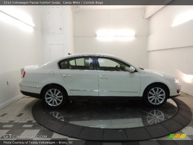 Candy White / Cornsilk Beige 2010 Volkswagen Passat Komfort Sedan