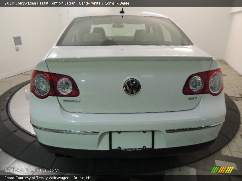 Candy White / Cornsilk Beige 2010 Volkswagen Passat Komfort Sedan