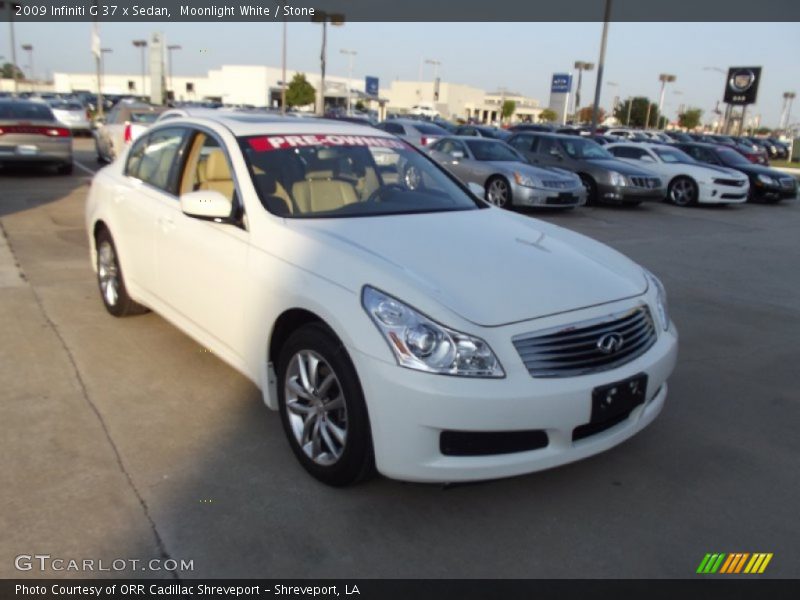 Moonlight White / Stone 2009 Infiniti G 37 x Sedan