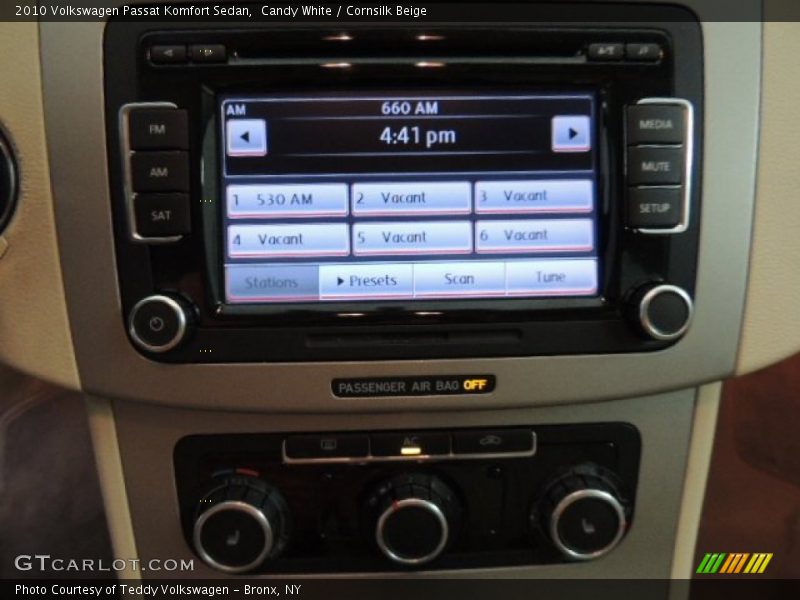 Candy White / Cornsilk Beige 2010 Volkswagen Passat Komfort Sedan
