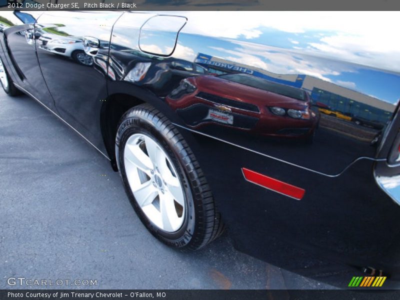 Pitch Black / Black 2012 Dodge Charger SE