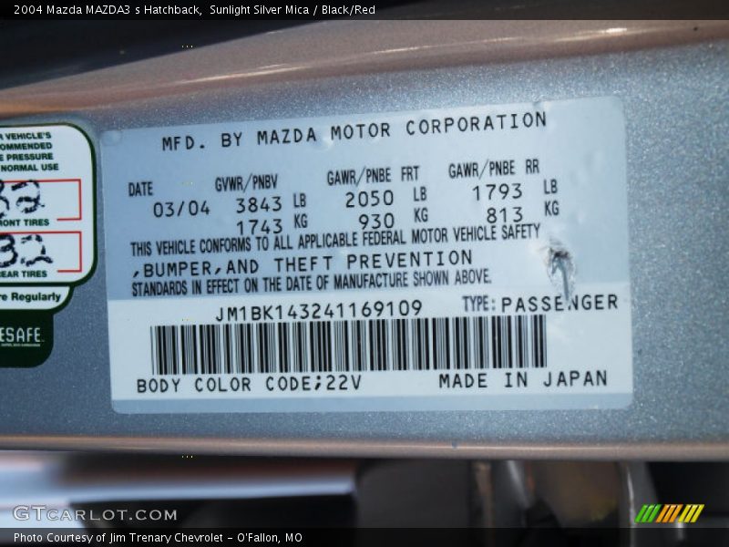 Sunlight Silver Mica / Black/Red 2004 Mazda MAZDA3 s Hatchback