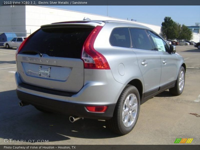 Electric Silver Metallic / Sandstone 2013 Volvo XC60 3.2