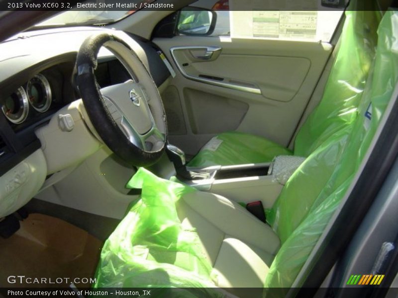 Electric Silver Metallic / Sandstone 2013 Volvo XC60 3.2