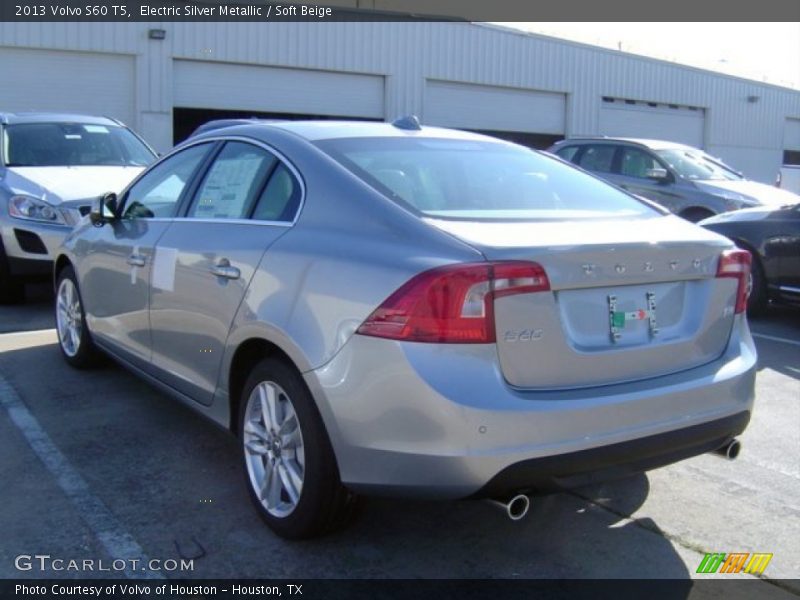 Electric Silver Metallic / Soft Beige 2013 Volvo S60 T5