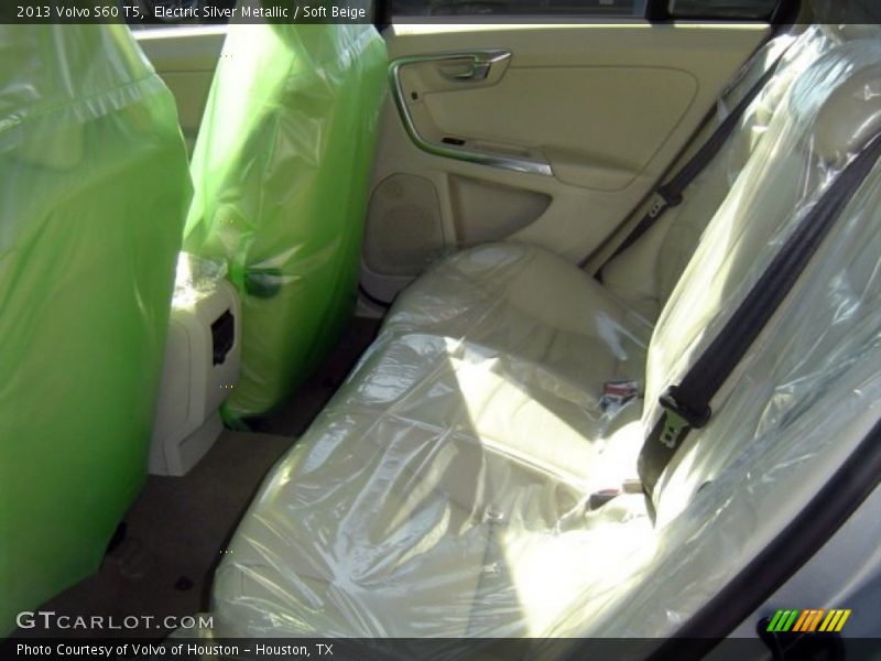Electric Silver Metallic / Soft Beige 2013 Volvo S60 T5