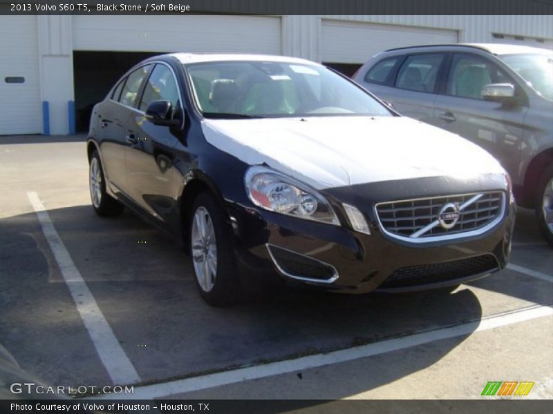 Black Stone / Soft Beige 2013 Volvo S60 T5