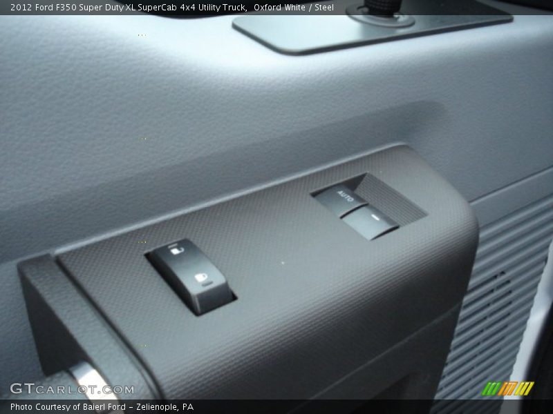 Oxford White / Steel 2012 Ford F350 Super Duty XL SuperCab 4x4 Utility Truck