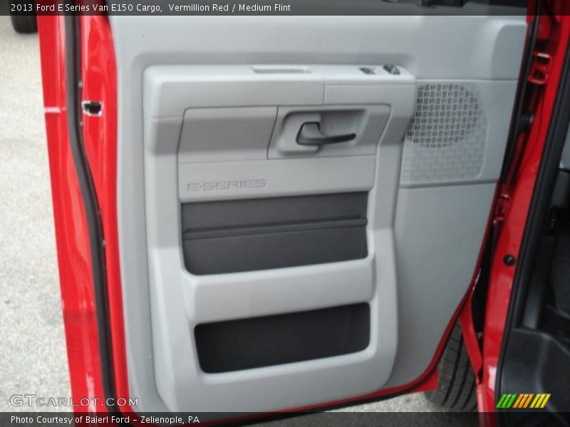 Door Panel of 2013 E Series Van E150 Cargo