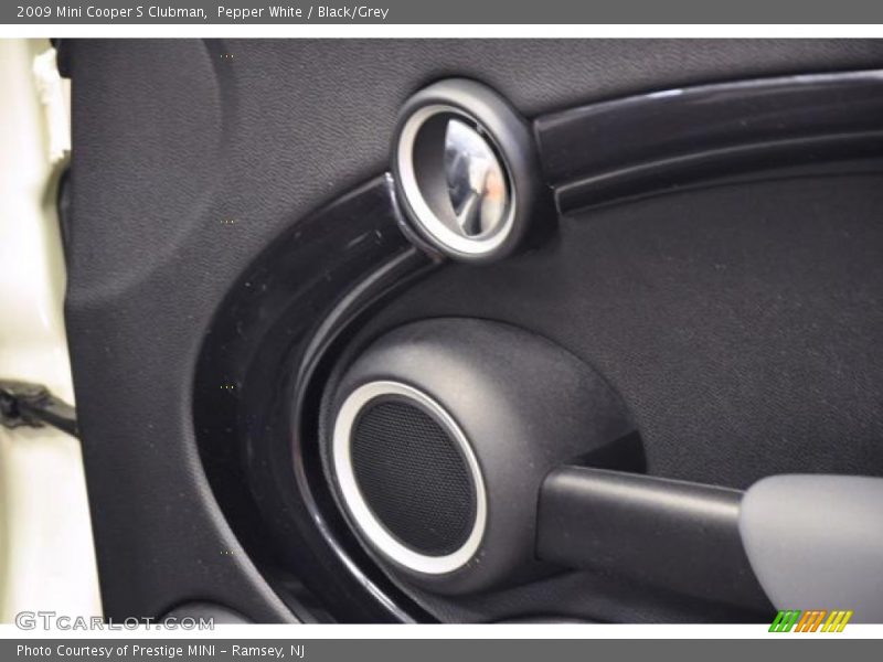 Pepper White / Black/Grey 2009 Mini Cooper S Clubman