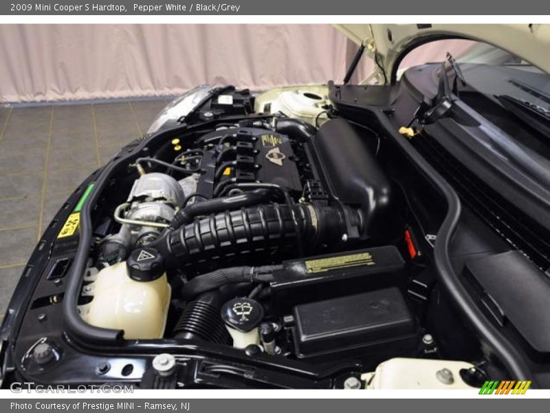 Pepper White / Black/Grey 2009 Mini Cooper S Hardtop