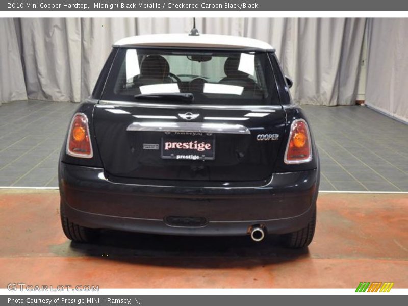 Midnight Black Metallic / Checkered Carbon Black/Black 2010 Mini Cooper Hardtop