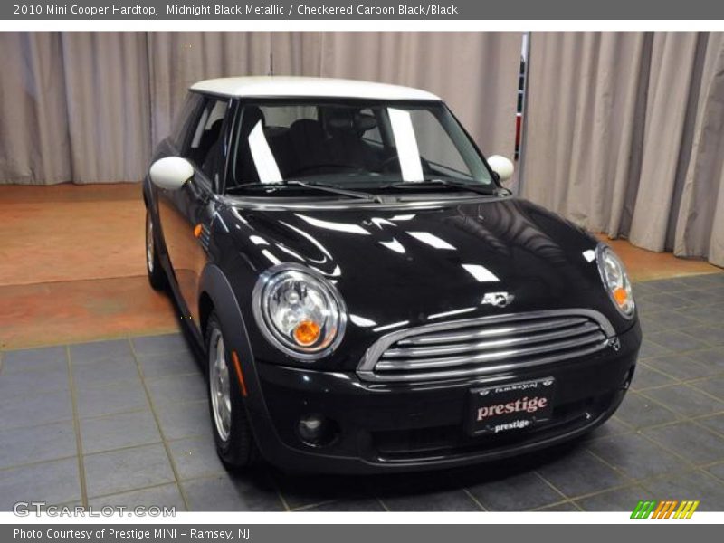 Midnight Black Metallic / Checkered Carbon Black/Black 2010 Mini Cooper Hardtop
