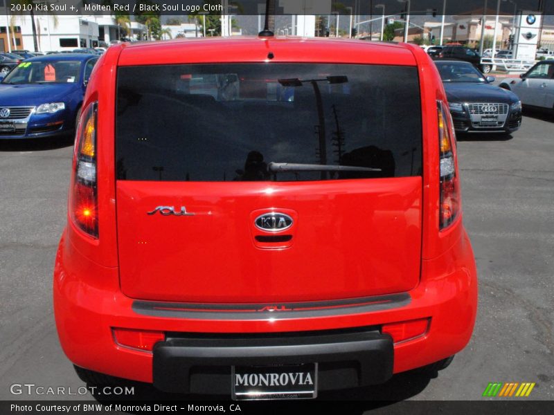 Molten Red / Black Soul Logo Cloth 2010 Kia Soul +