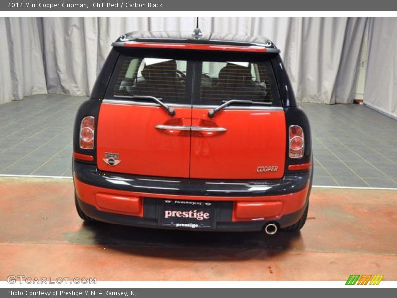 Chili Red / Carbon Black 2012 Mini Cooper Clubman