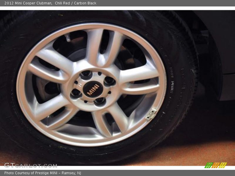 Chili Red / Carbon Black 2012 Mini Cooper Clubman