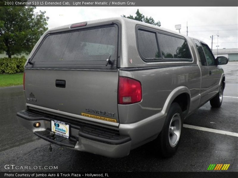 Light Pewter Metallic / Medium Gray 2003 Chevrolet S10 LS Extended Cab