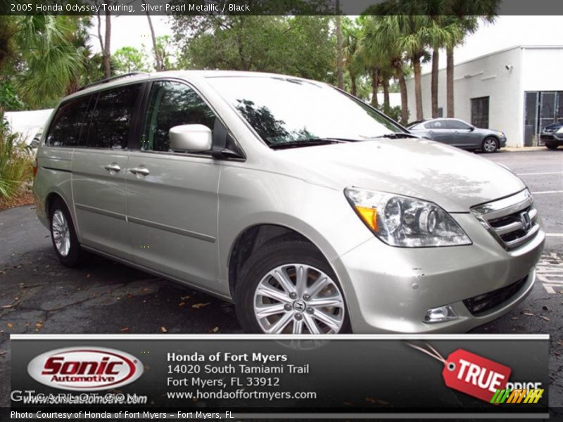 Silver Pearl Metallic / Black 2005 Honda Odyssey Touring