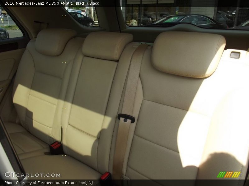 Black / Black 2010 Mercedes-Benz ML 350 4Matic