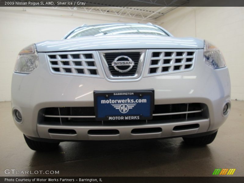 Silver Ice / Gray 2009 Nissan Rogue SL AWD
