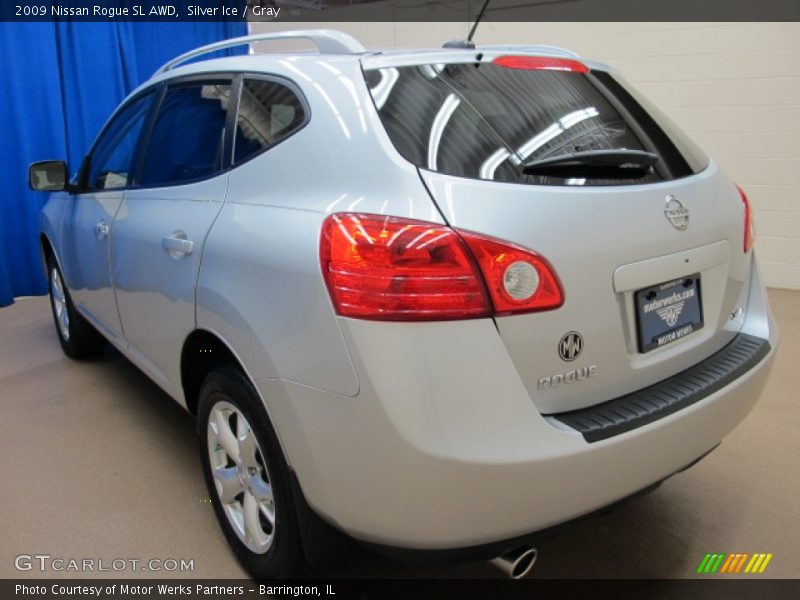 Silver Ice / Gray 2009 Nissan Rogue SL AWD