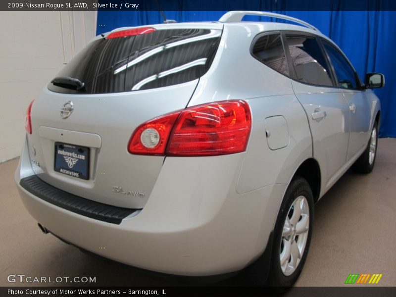 Silver Ice / Gray 2009 Nissan Rogue SL AWD
