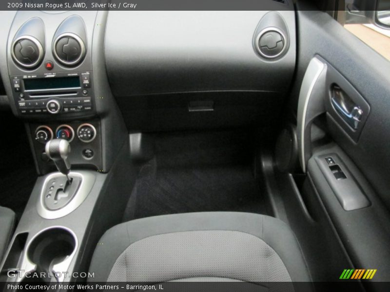Silver Ice / Gray 2009 Nissan Rogue SL AWD